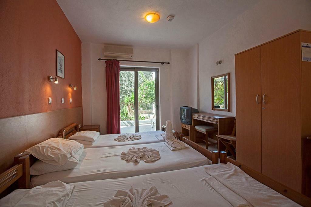 Apostolis Hotel Apartments Pefki  Exterior photo